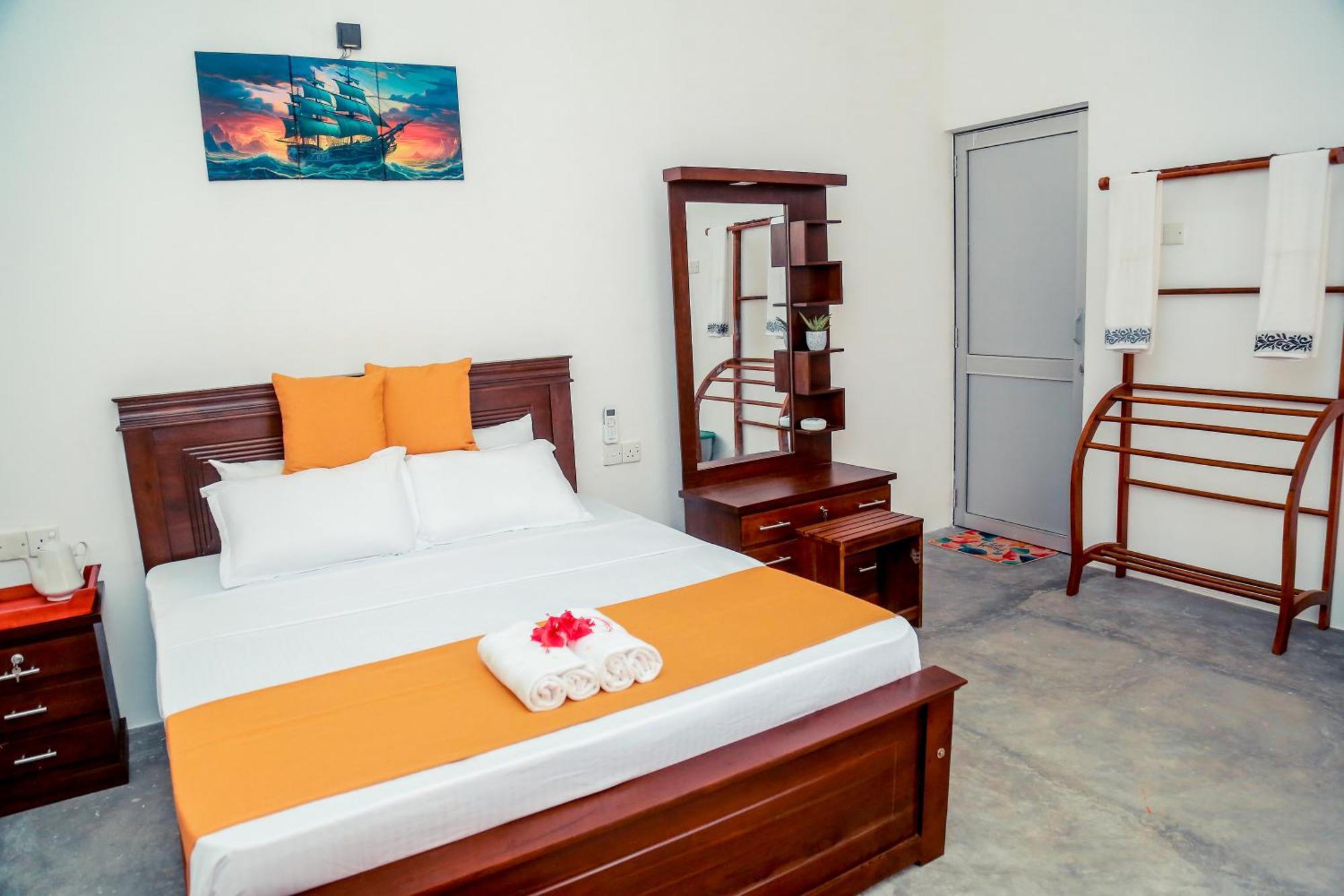 Appartement Painkiller Hiriketiya à Dikwella Extérieur photo