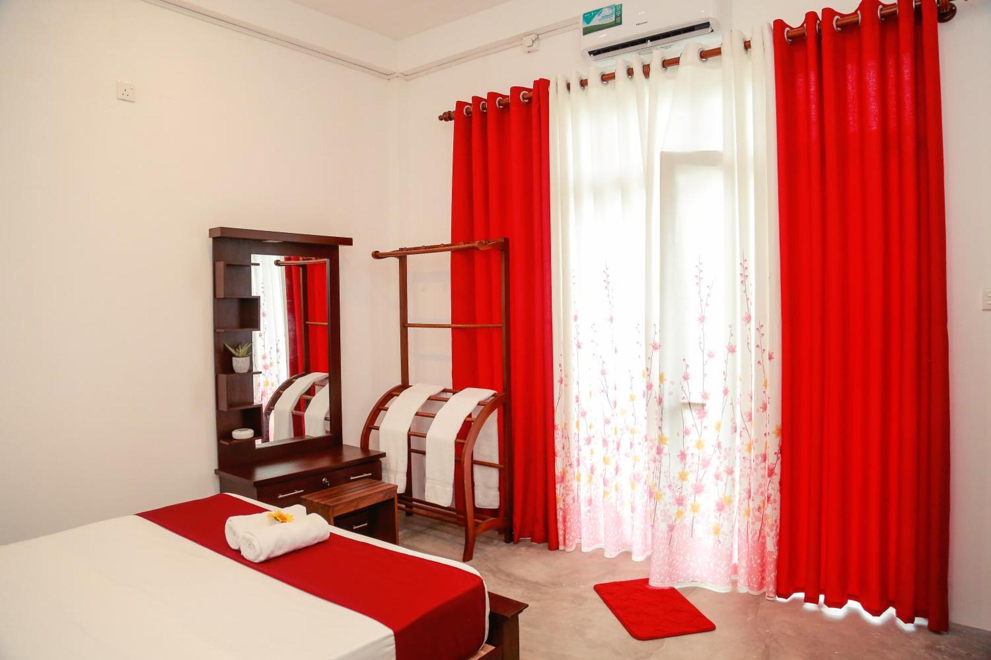 Appartement Painkiller Hiriketiya à Dikwella Extérieur photo